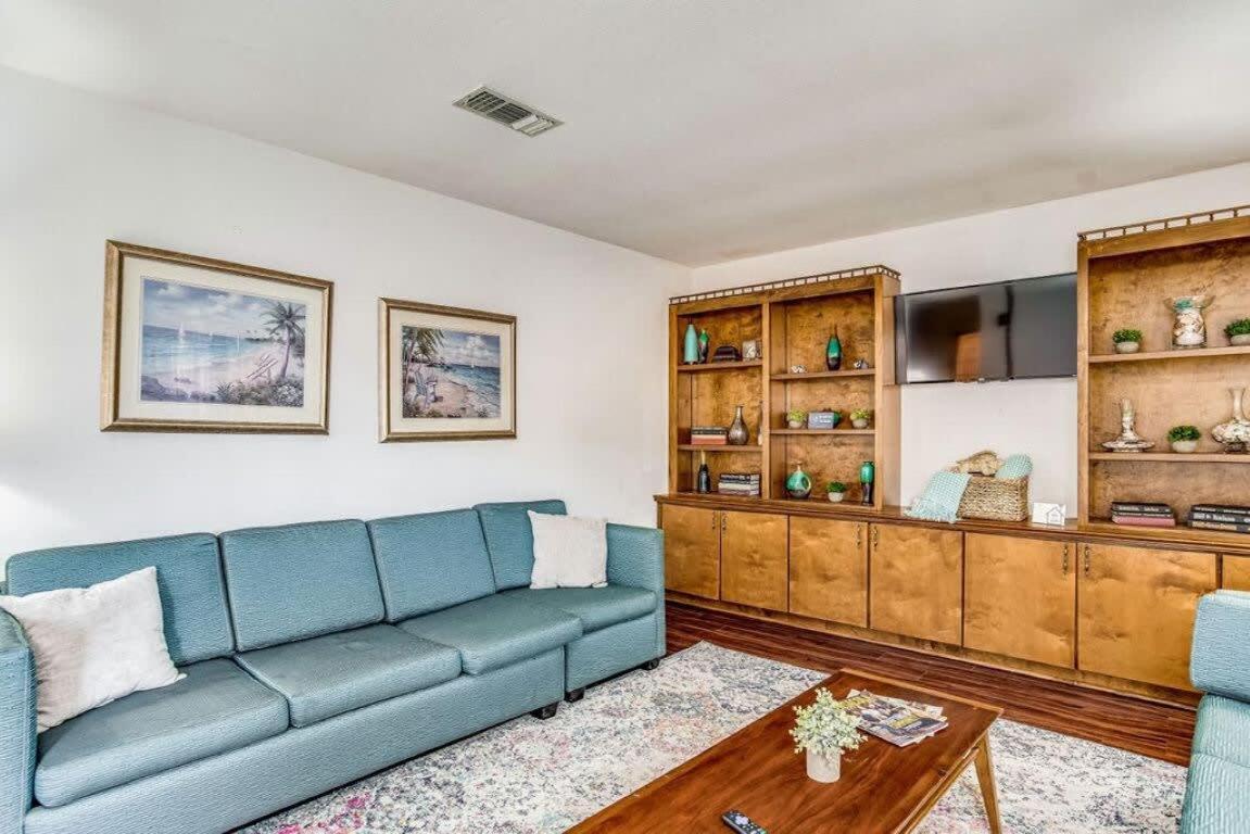 Brilliant In Bellview-Back Unit-- Mins To Nas Pensacola, Beach, Shopping Екстериор снимка