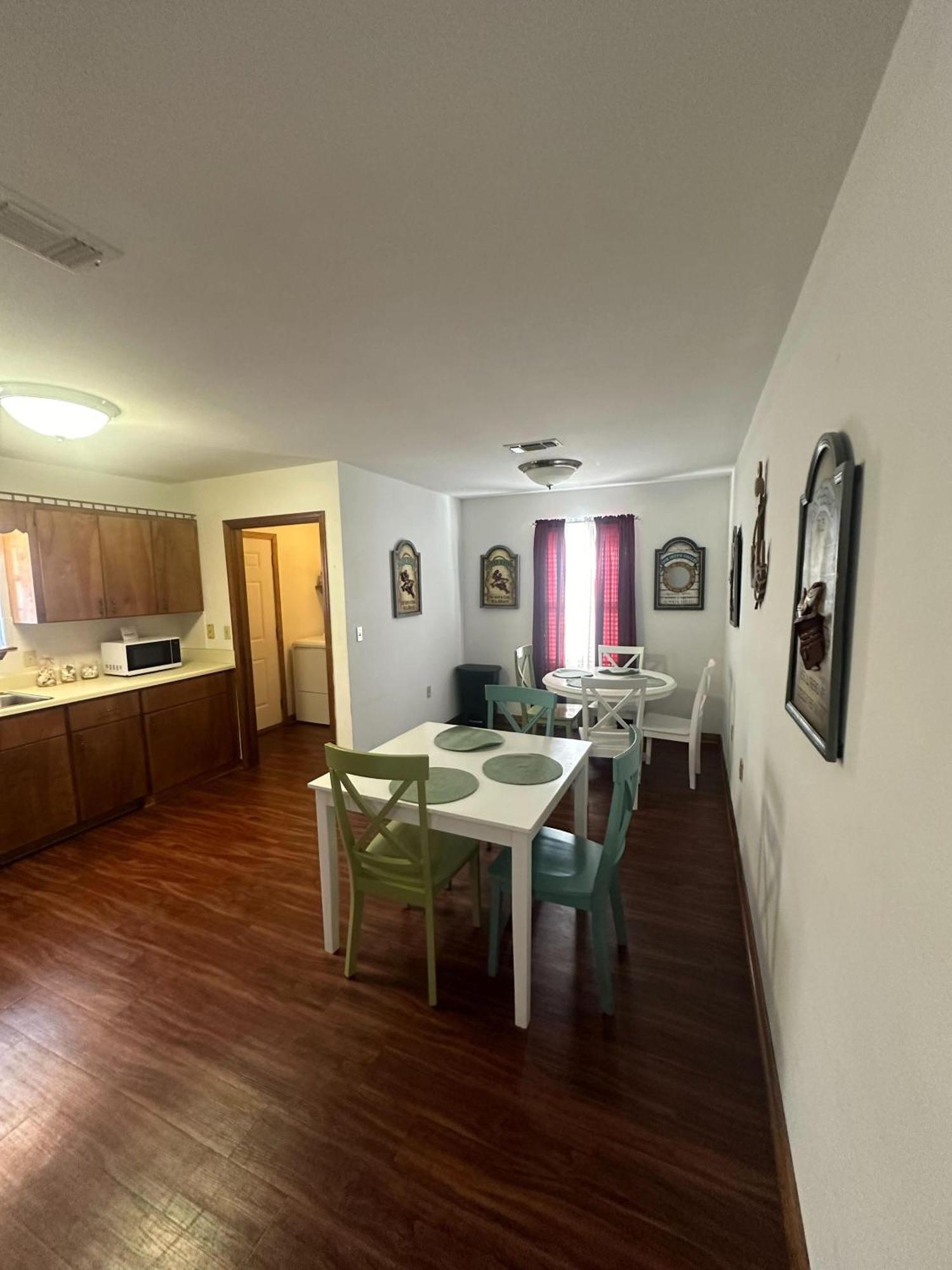 Brilliant In Bellview-Back Unit-- Mins To Nas Pensacola, Beach, Shopping Екстериор снимка