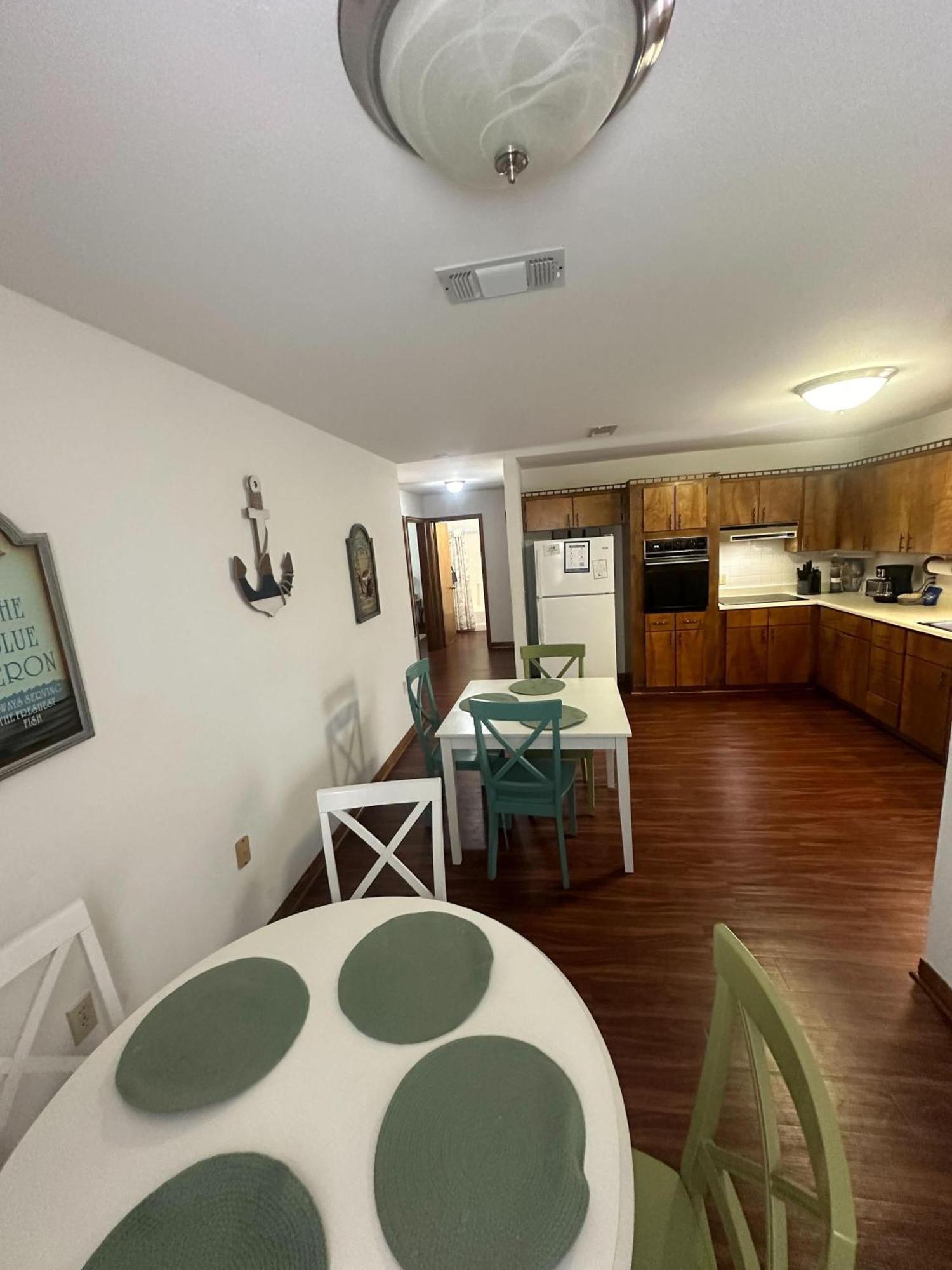 Brilliant In Bellview-Back Unit-- Mins To Nas Pensacola, Beach, Shopping Екстериор снимка
